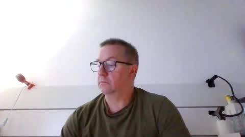 Snapshot of middleton2021 chatting on 10.14.25 middleton2021 online show from 10.14.25