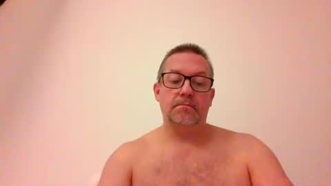 Snapshot of middleton2021 chatting on 10.25.25 middleton2021 online show from 10.25.25