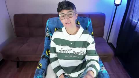 Blue online show from 05.22.26