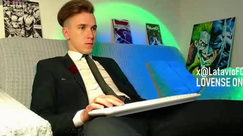 Snapshot of midnighter__ chatting on 05.26.26 Alexey or just Alex online show from 05.26.26