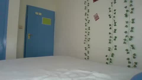 Naught Kelly online show from 02.21.26