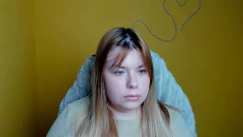 Snapshot of midnightmariana chatting on 02.14.26 Mariana online show from 02.14.26