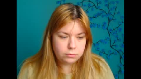 Snapshot of midnightmariana chatting on 02.15.26 Mariana online show from 02.15.26