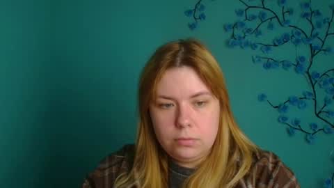 Snapshot of midnightmariana chatting on 04.21.26 Mariana online show from 04.21.26