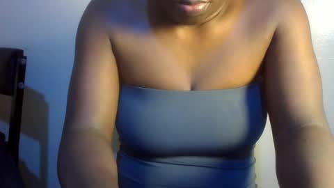 Snapshot of midnightt_curves chatting on 06.30.26 midnightt_curves online show from 06.30.26