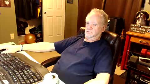 midwestdad09 online show from 10.20.25