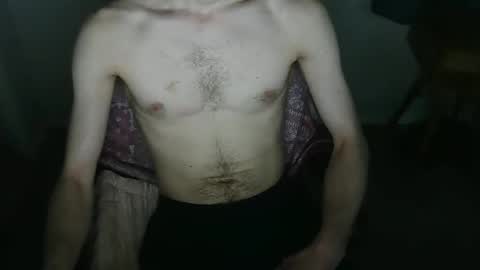 Snapshot of midwesthell chatting on 04.14.26 midwesthell online show from 04.14.26