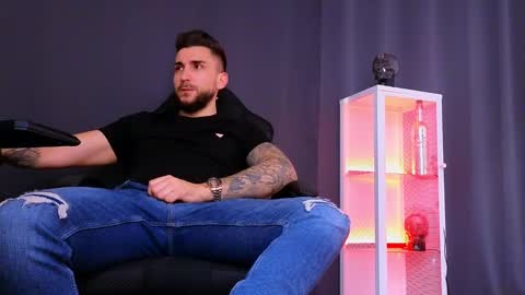 Snapshot of mightyaaron chatting on 02.17.25 MightyAaron online show from 02.17.25