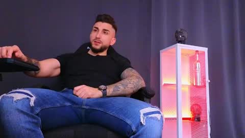 Snapshot of mightyaaron chatting on 02.18.25 MightyAaron online show from 02.18.25