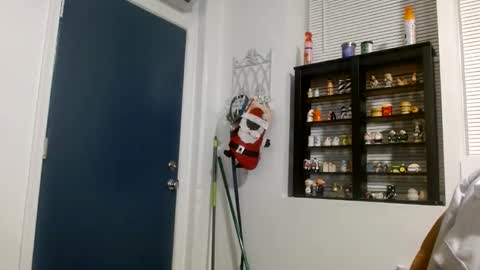 Snapshot of mightymandingo chatting on 12.20.25 Mightymandingo online show from 12.20.25