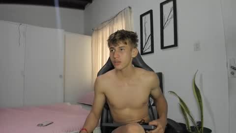 Miguel Hernandez online show from 01.16.25