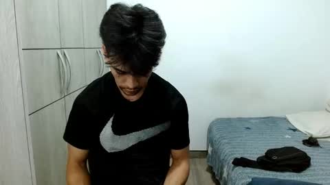 Snapshot of miguelsantos23 chatting on 01.11.26 MiguelSantos online show from 01.11.26