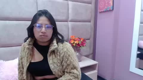 Snapshot of miha_smith chatting on 01.06.25 Miha online show from 01.06.25