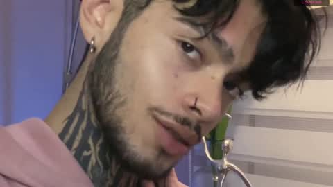 Snapshot of mihailleroy chatting on 12.05.24 MIHAIL LEROY finally independent model online show from 12.05.24