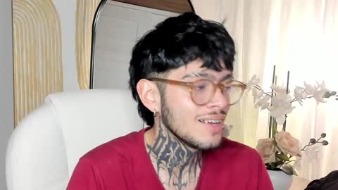 Snapshot of mihailleroy chatting on 01.14.25 MIHAIL LEROY finally independent model online show from 01.14.25