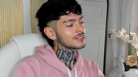 Snapshot of mihailleroy chatting on 02.07.25 MIHAIL LEROY finally independent model online show from 02.07.25