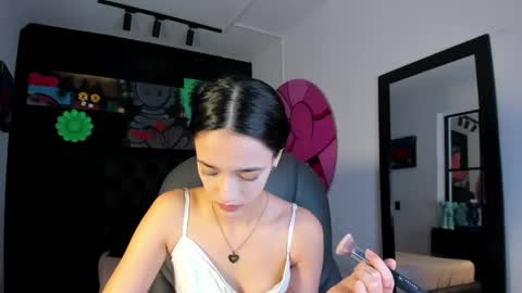 Snapshot of miia_bratz chatting on 05.09.26 miia_bratz online show from 05.09.26