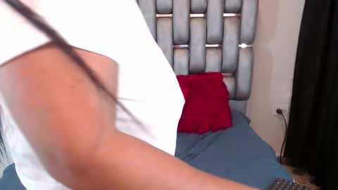 Snapshot of miia_rousee_ chatting on 03.04.26 ROUSSE online show from 03.04.26