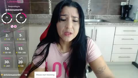 Snapshot of miia_rousee_ chatting on 06.26.26 ROUSSE online show from 06.26.26