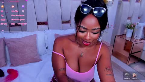 Miia Schwarz  online show from 01.28.25