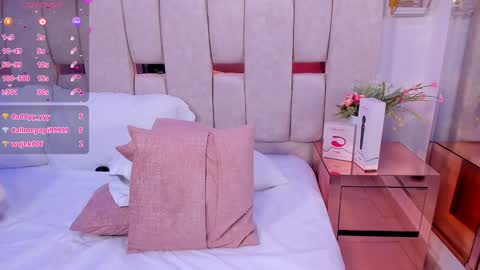 Miia Schwarz  online show from 01.29.25