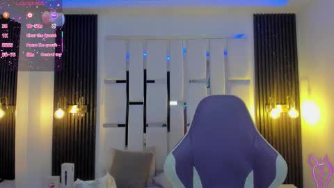 Miia Schwarz  online show from 11.21.25