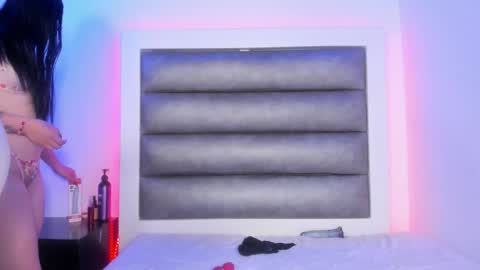 Snapshot of miia_spencer chatting on 03.03.26 Mia online show from 03.03.26