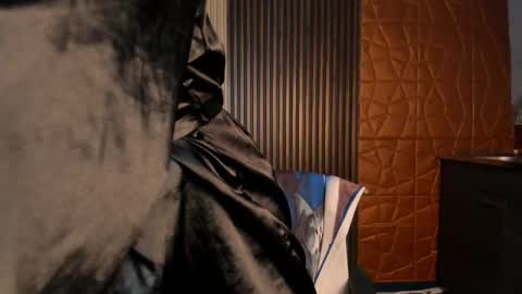 Miia 3 online show from 03.12.25