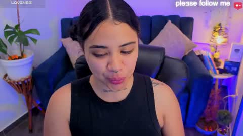 Snapshot of miiaa7_ chatting on 07.23.26 Ma is my name I invite you to check out my wish list for my birthday online show from 07.23.26