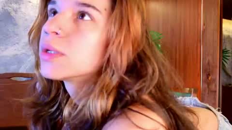  CALL ME MIA  online show from 07.07.26