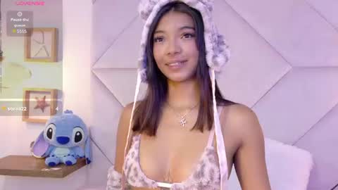 Snapshot of miiaa_spencer chatting on 06.30.26 Miia online show from 06.30.26