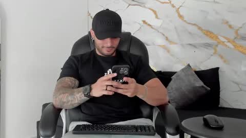 Daniel online show from 09.12.25