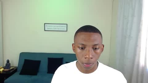 Snapshot of miiloo18 chatting on 09.10.25 Jordan online show from 09.10.25