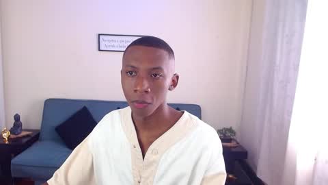 Snapshot of miiloo18 chatting on 09.29.25 Jordan online show from 09.29.25