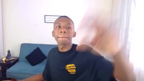 Snapshot of miiloo18 chatting on 10.02.25 Jordan online show from 10.02.25