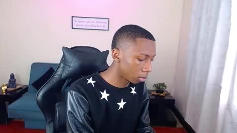 Snapshot of miiloo18 chatting on 11.27.25 Jordan online show from 11.27.25