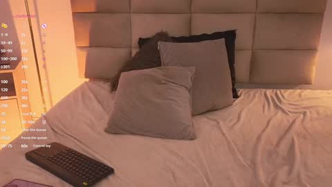   online show from 01.30.25