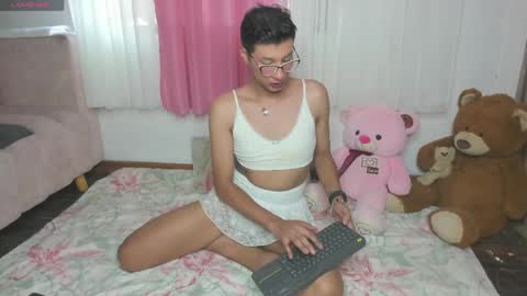 Snapshot of miissy__ chatting on 05.14.26 miissy__ online show from 05.14.26