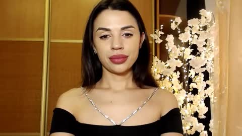 Mika online show from 01.09.25