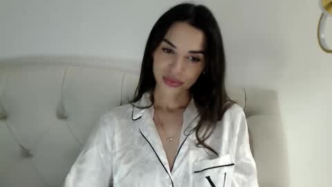 Snapshot of mika_gold7 chatting on 03.08.26 Mika online show from 03.08.26