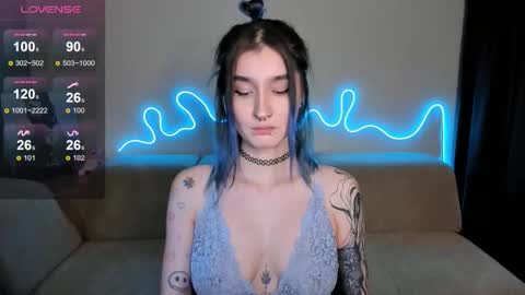 Mika online show from 10.18.25