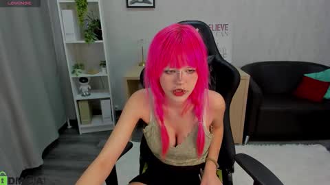 Mika online show from 03.03.26