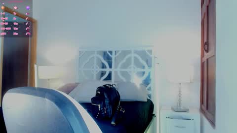 Mikaela blondie bigass online show from 01.10.26