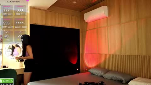 Miko now i live in Vietnam online show from 10.25.25