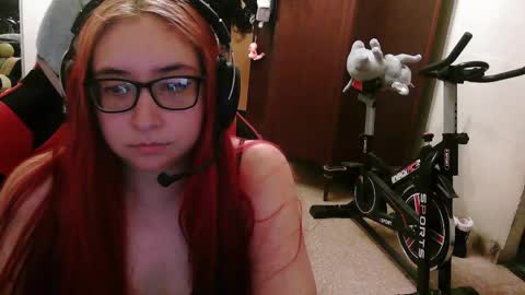 Mika online show from 04.13.26