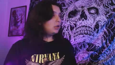 Mika online show from 01.13.26