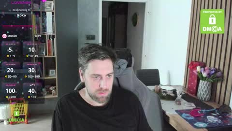 Mika online show from 12.18.25