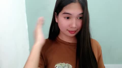 Kyla online show from 09.08.25