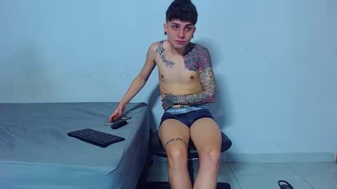 Mike IMDEPENDIENT MODEL online show from 02.11.26