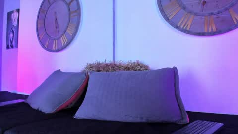 Snapshot of mike_0233 chatting on 12.11.24 Mike 0233 online show from 12.11.24